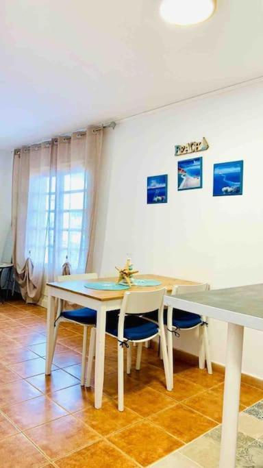 Lovely Apartment Near The Beach With Pool & Wifi 科斯塔卡莱塔 外观 照片